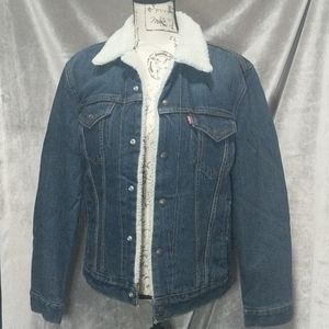SHERPA TRUCKER JACKET